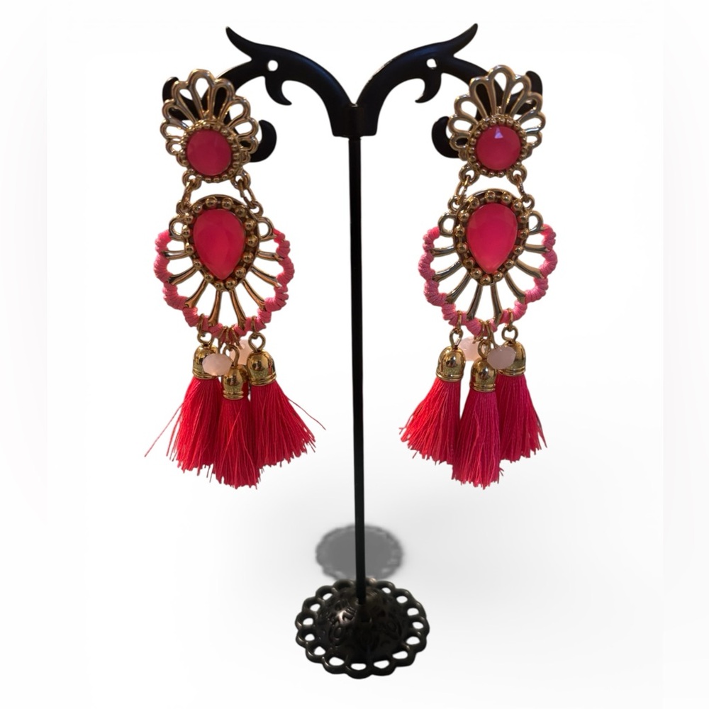 Lilly Pulitzer Breezy Beach Gold and Pink Tassel Earrings 3.5 inches long